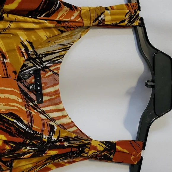 Dress - Picture 3 of 5